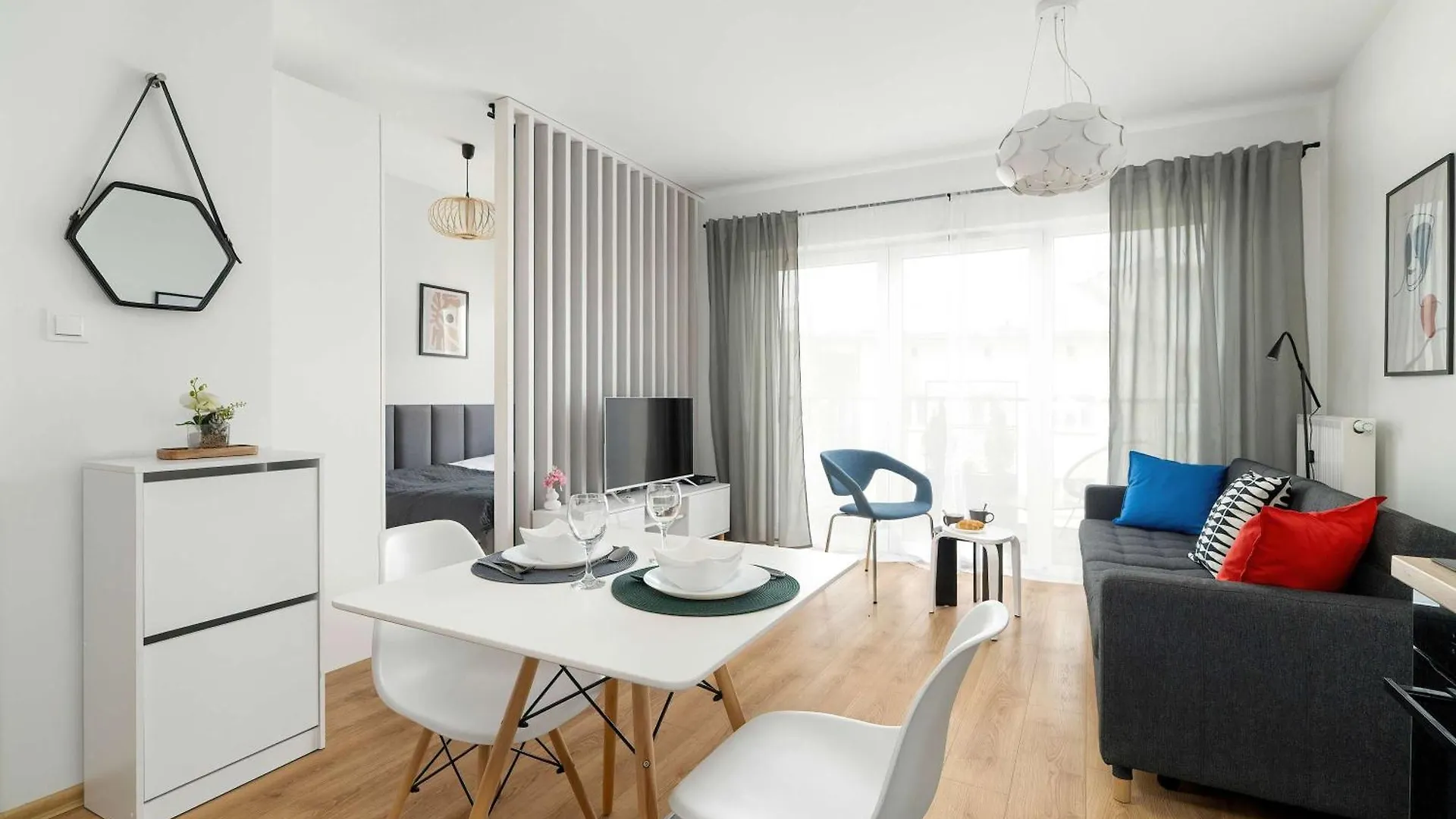 Studio With Parking In Wilda Poznan Near Mtp By Noclegi Renters アパート