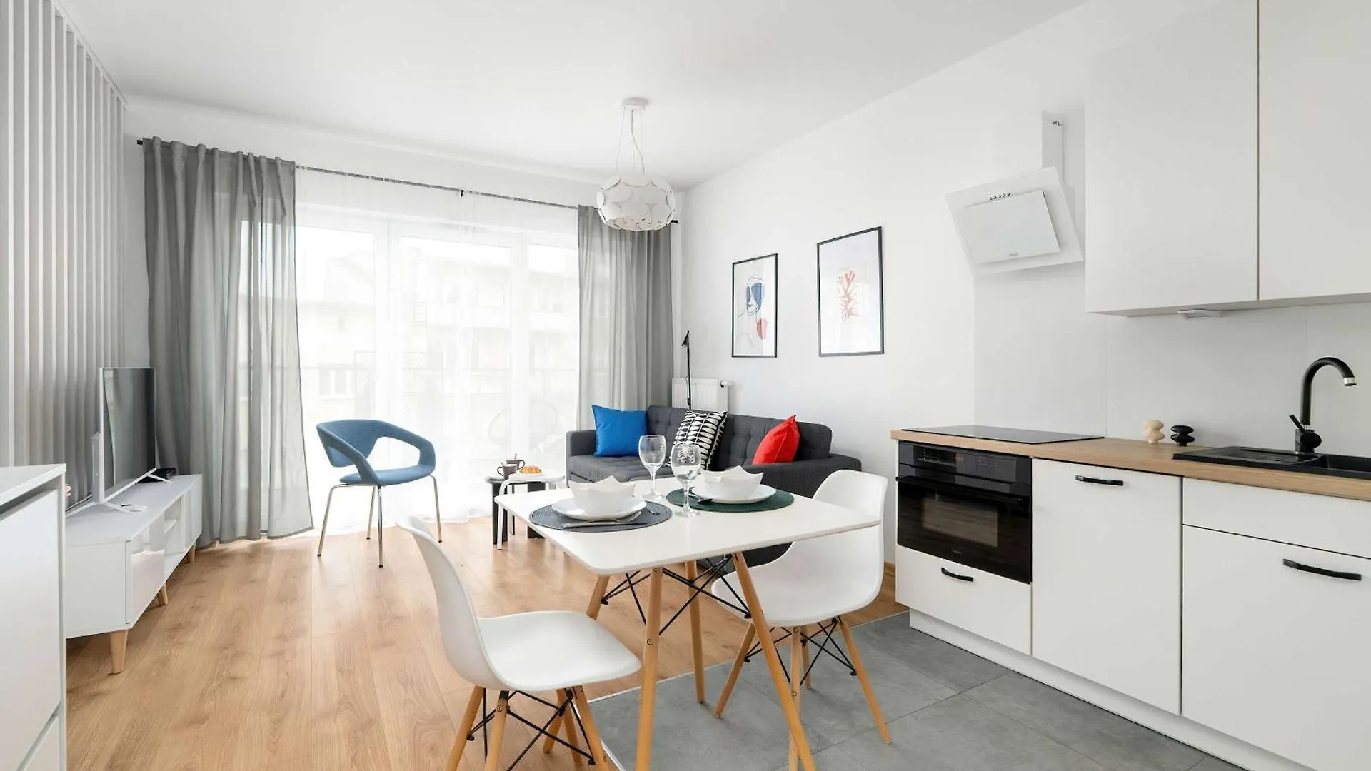 Studio With Parking In Wilda Poznan Near Mtp By Noclegi Renters